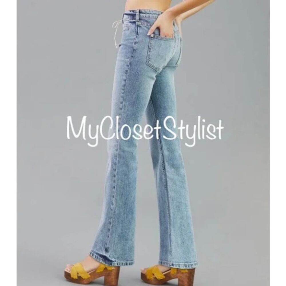 Anthropologie Pilcro The Icon Lace-Up Flare Jeans NWT! Size 31 new with tag